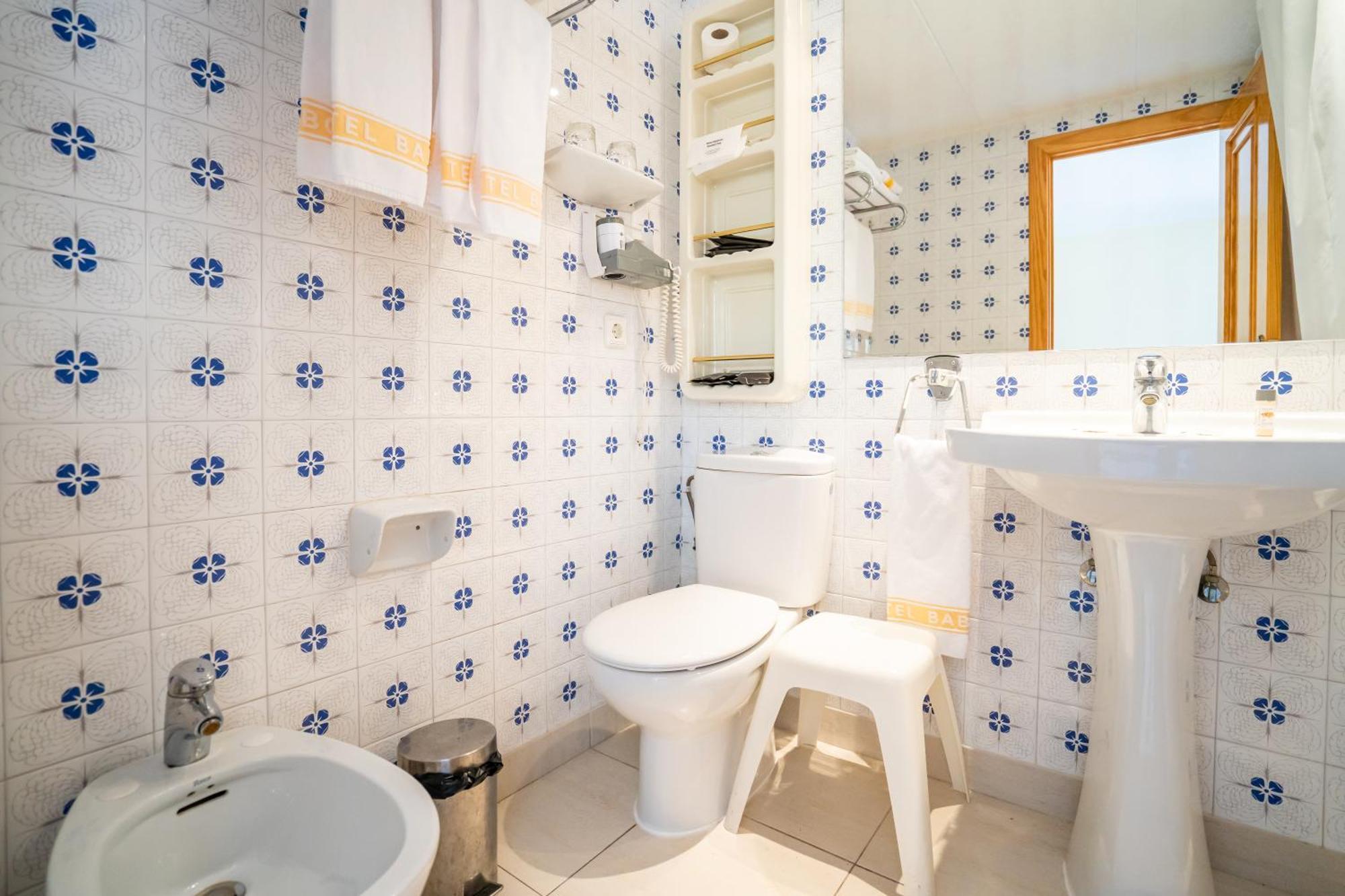 Abba Babot Hotel